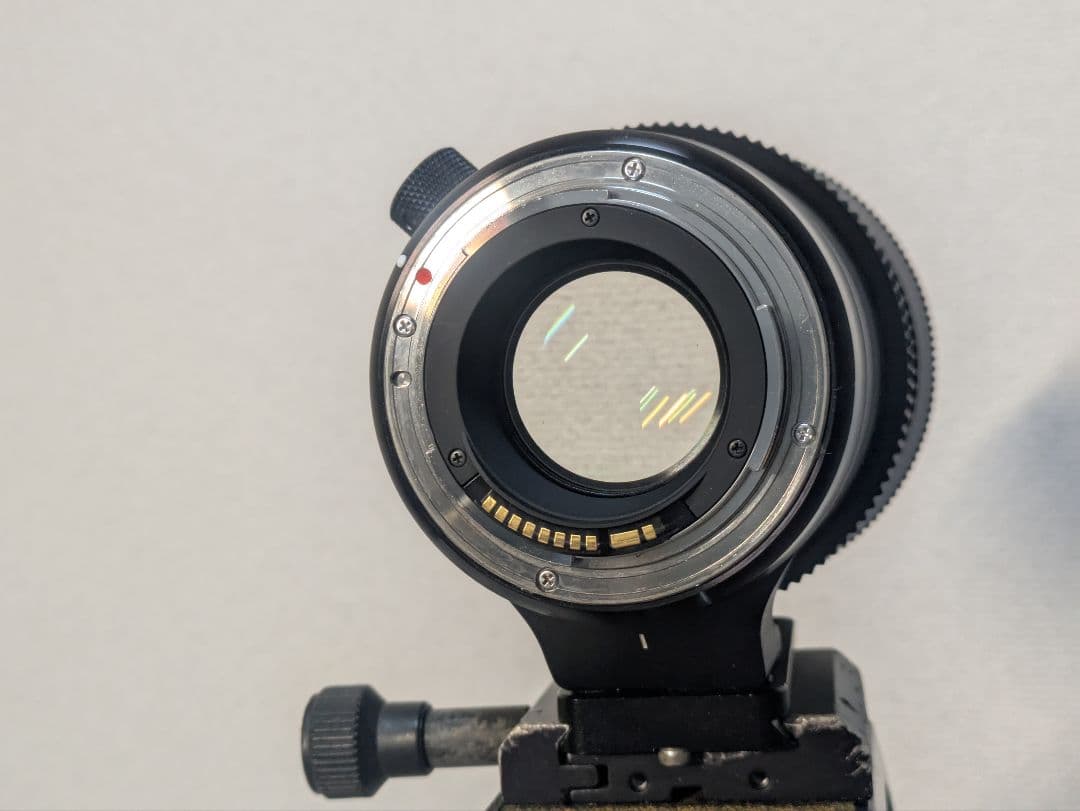 SIGMA 50-100mm F1.8 DC ズームレンズ　EFマウント