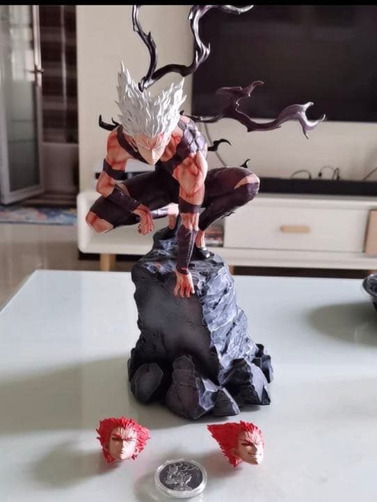 ワンパンマン ガロウ ガレージキット ガレキ スタチュー ①