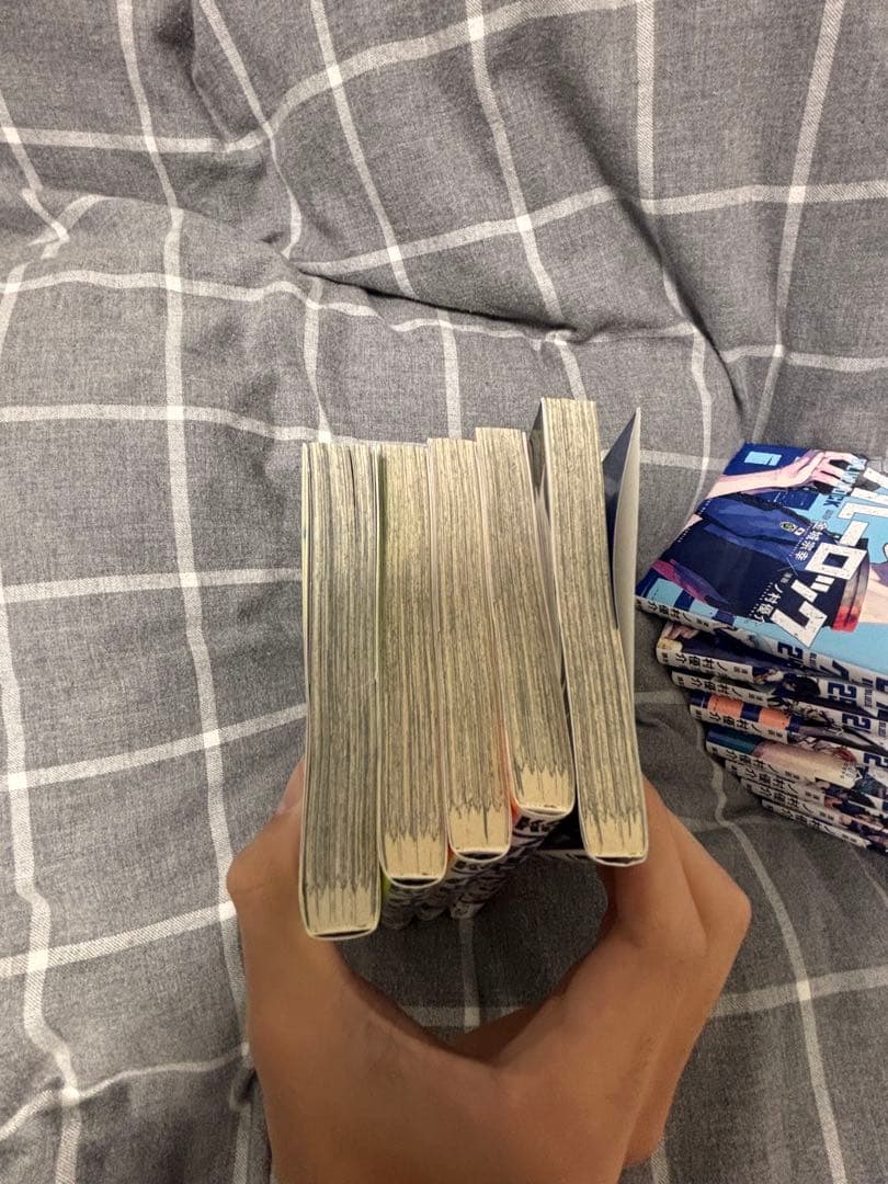 ブルーロック 1〜32巻　プラスエピ凪1〜4巻　他キャラクターブックなど