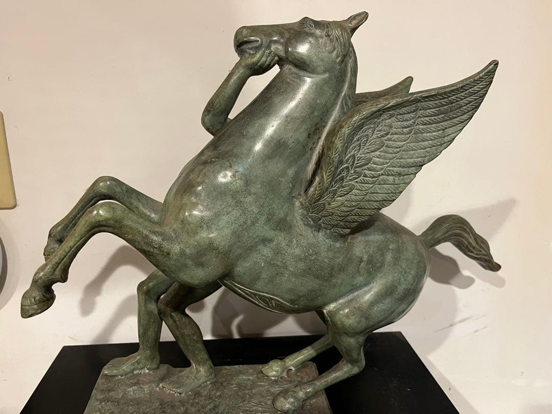 アンティーク　ペガサスと人間のブロンズ彫刻　重厚15kg