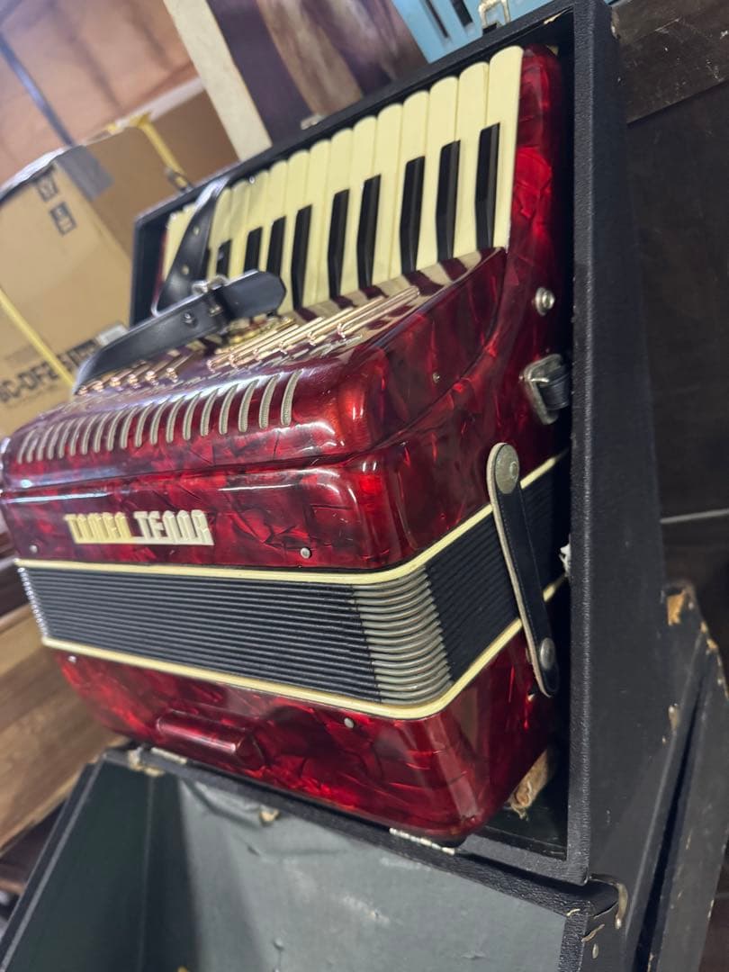 TOMBO TENOR アコーディオン 赤 27キー