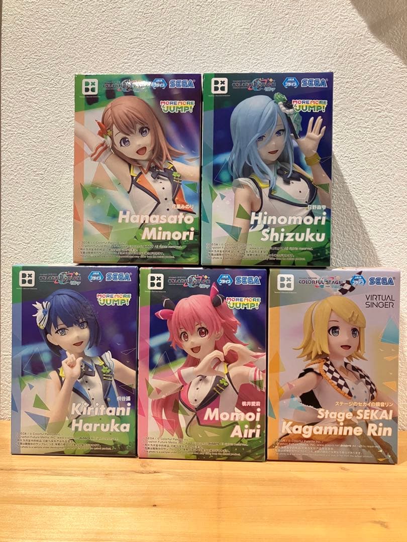 プロセカ　全メンバー26体コンプ＋劇場版ミク2体 フィギュア セット売り