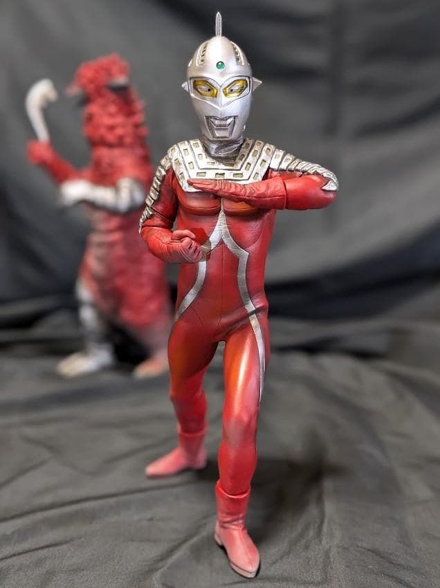 ウルトラセブン＆改造パンドン（ＣＣＰ）1/6特撮シリーズ２体セット