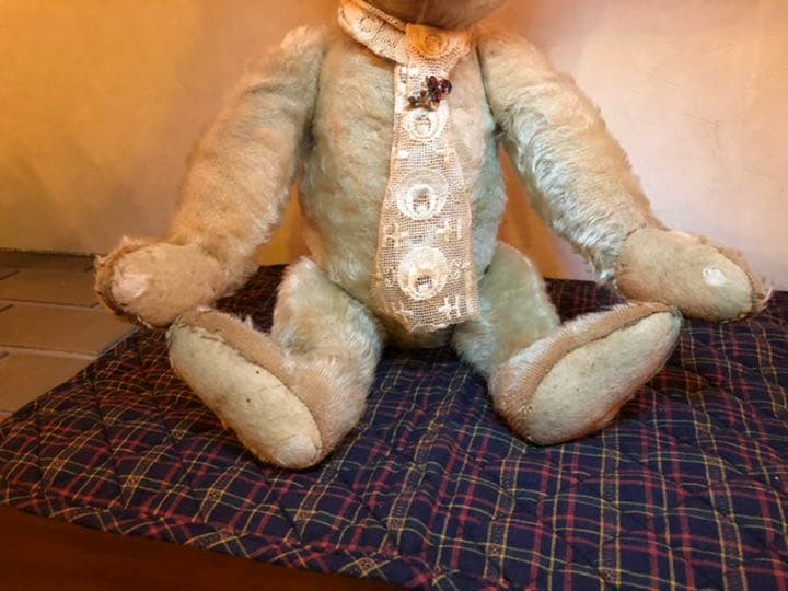 奇跡、グローラー付きアンティークシュタイフ