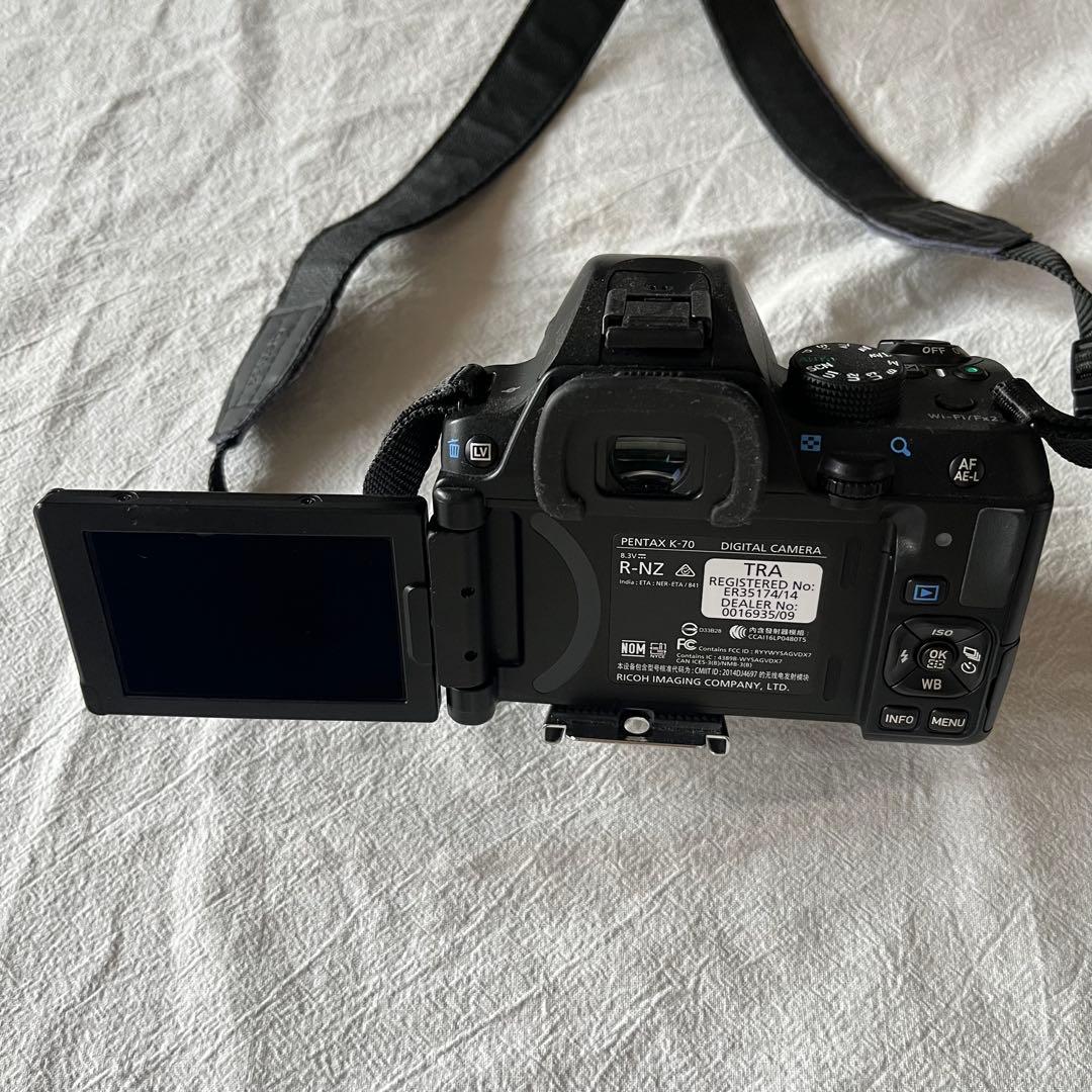 PENTAX K-70 レンズ２本（付属品多数）