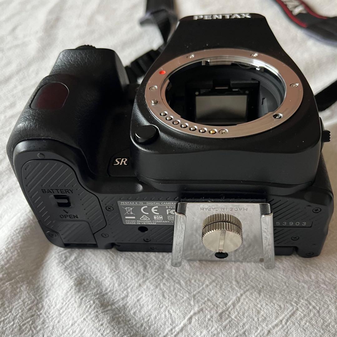 PENTAX K-70 レンズ２本（付属品多数）