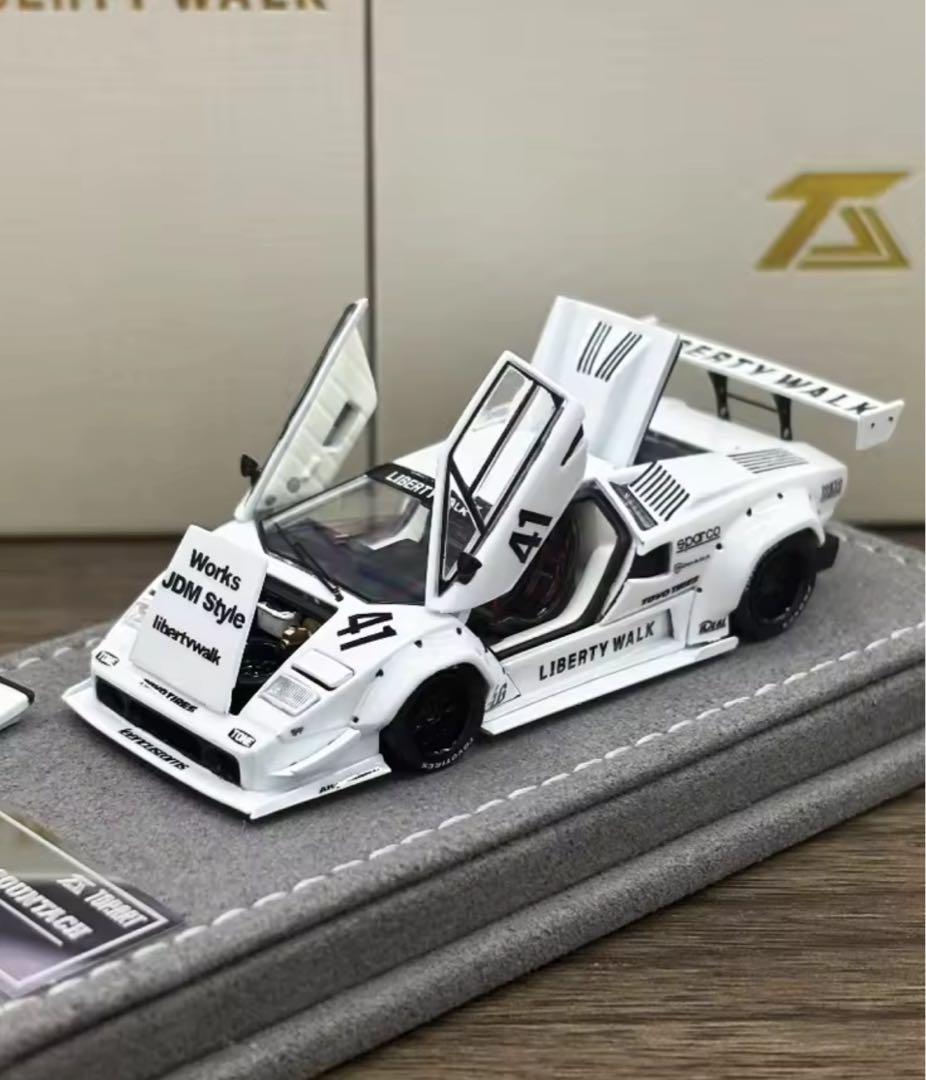 1台限り‼︎TopArt ランボルギーニ カウンタック LBWK