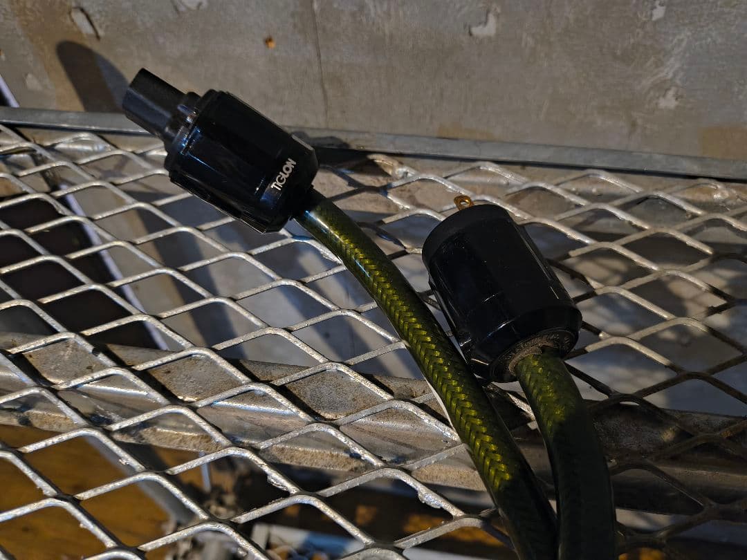 Audio Design パワーアンプ DCPW-100 オーディオデザイン