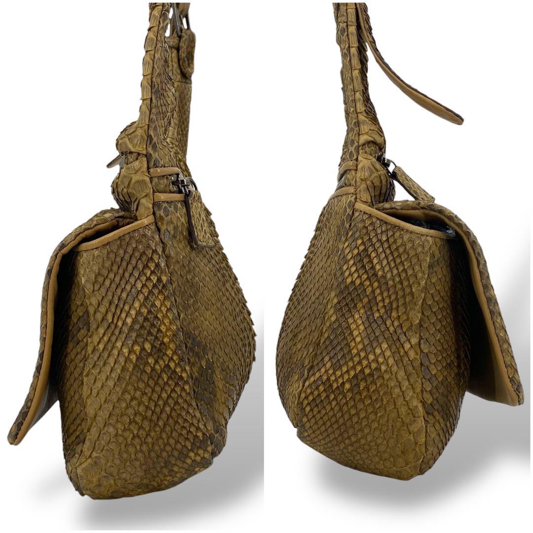 【美品】ARUKAN ショルダーバッグ 斜め掛け エキゾチックレザー 本革