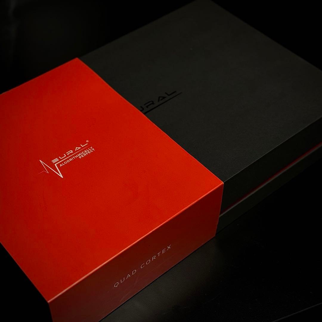 Neural DSP Quad Cortexほぼ未使用 完品 保証書有 正規購入