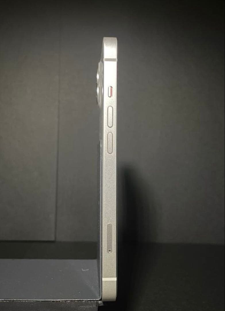 iPhone13 Starlight 128GB動作良好 美品バッテリー100%