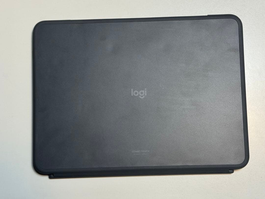 【美品】iPad Air第5世代(64GB Wi-Fiモデル）