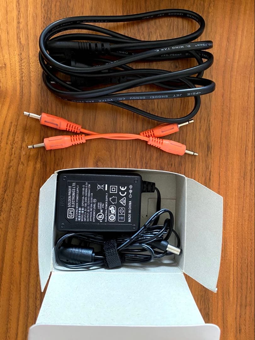 Arturia MICROBRUTE アナログシンセサイザー　マイクロブルート