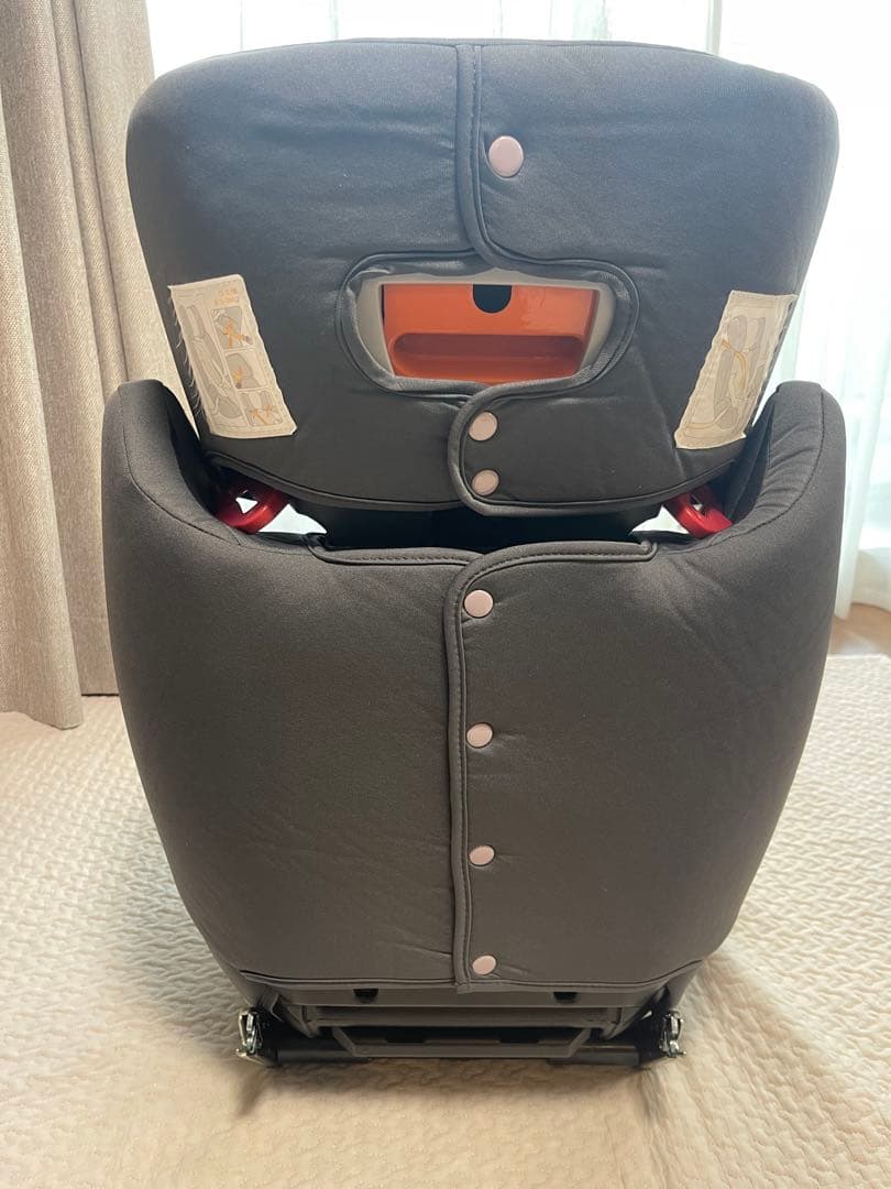 サイベックス　cbx ジュニアシート グレー