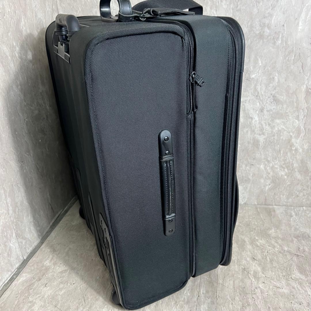 美品 TUMI 超大容量 大型 キャリーバッグ キャリーケース 約90L
