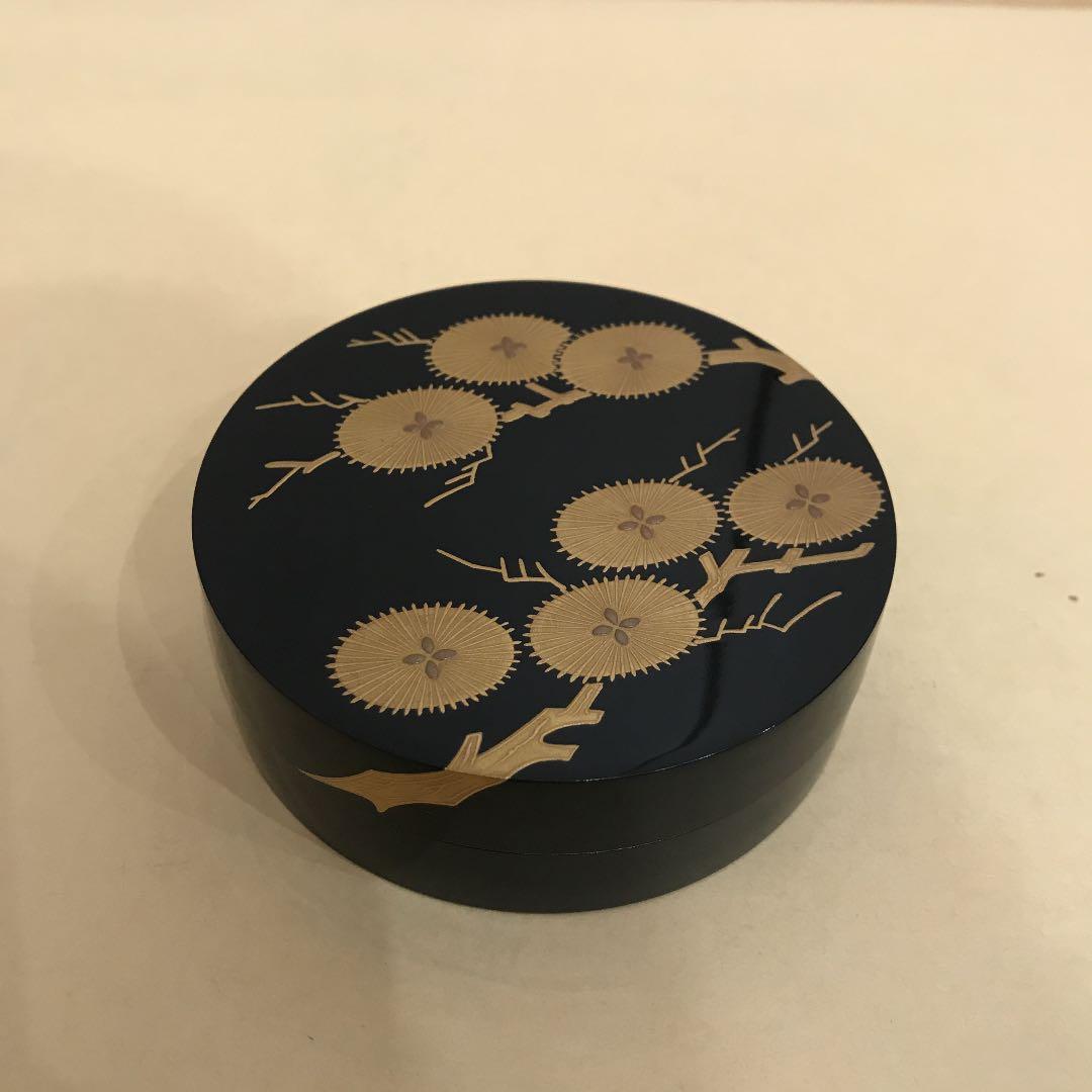 唐松蒔絵　香合