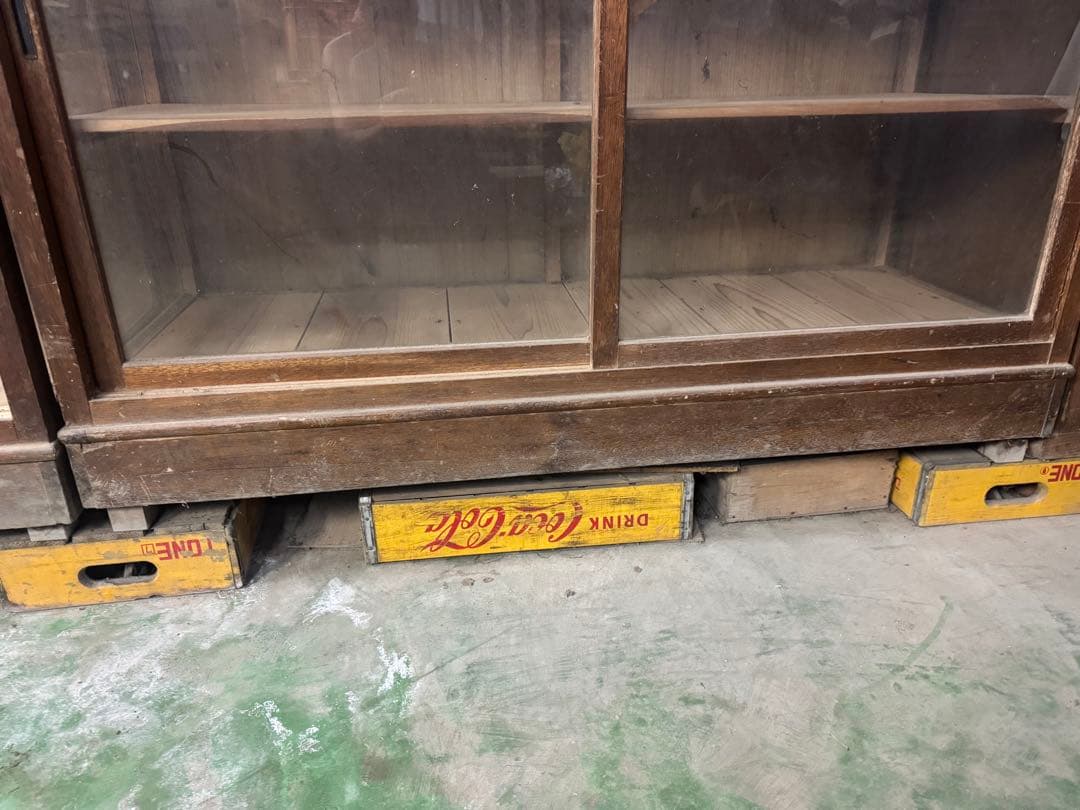 昭和レトロ 商品棚 ショーケース 引き取り限定（右側）