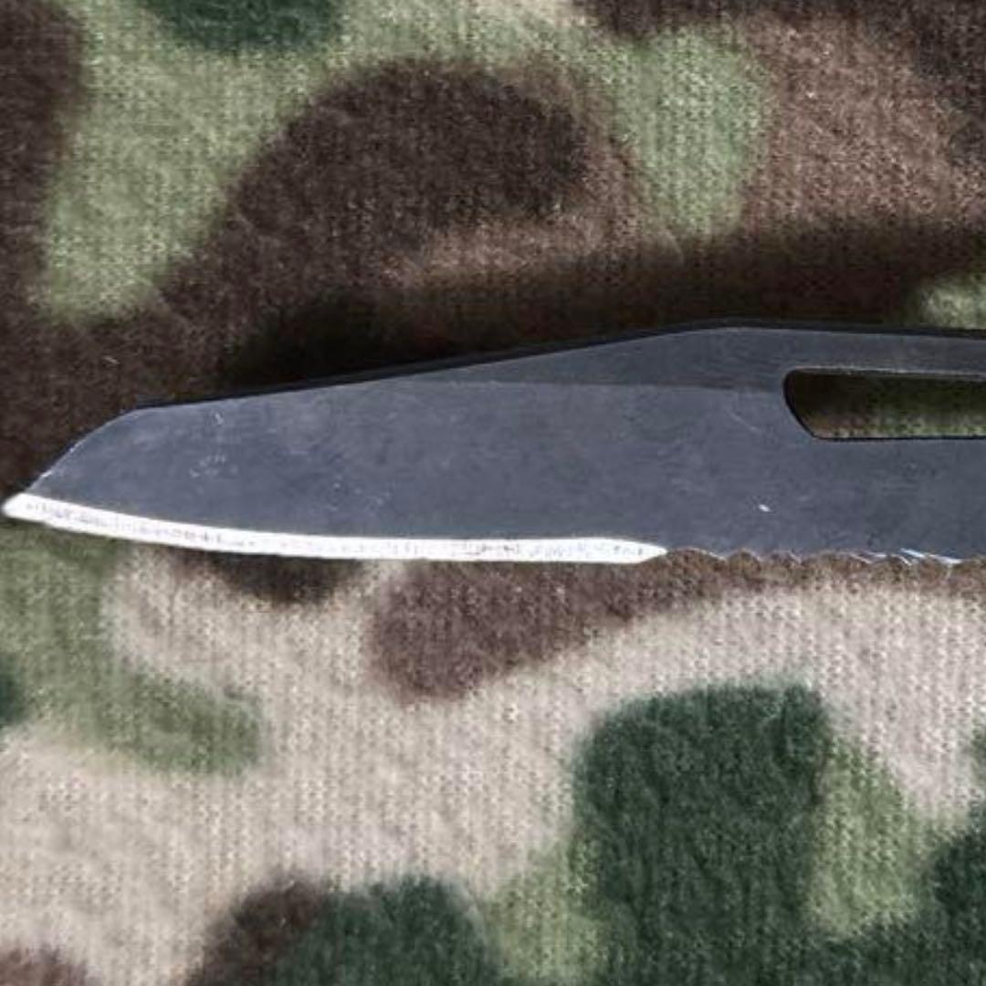 米軍放出品　LEATHERMAN レザーマン SIGNAL マルチツール