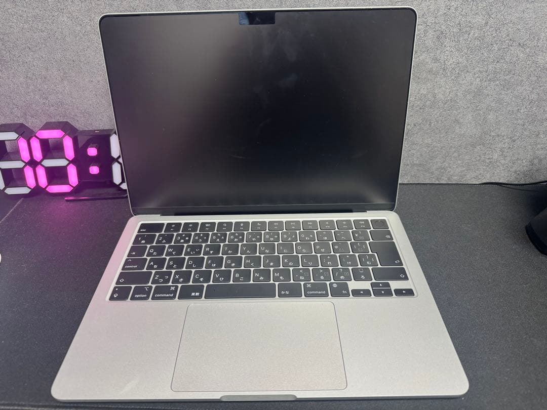 MacBook Air M2 13インチ　シルバー