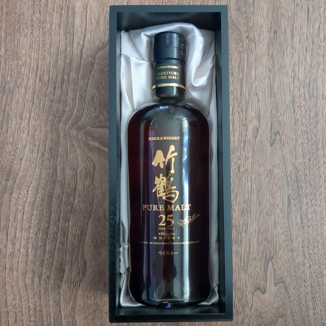 NIKKA WHISKY 竹鶴 PURE MALT 25年 700ml
