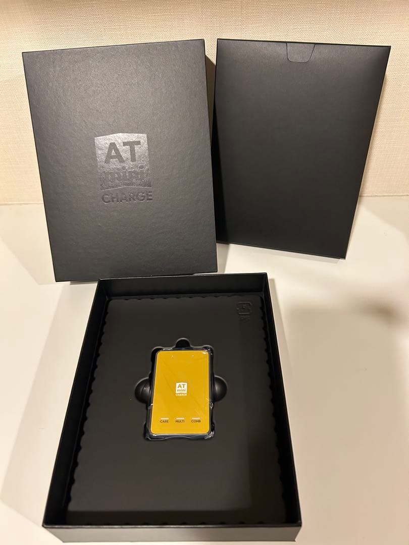 【新品】伊藤超短波ATmini CHARGE(イエローゴールド)マイクロカレント