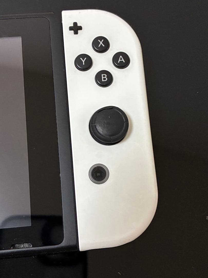 NintendoSwitch 本体＋Joy-Con（動作確認済み）