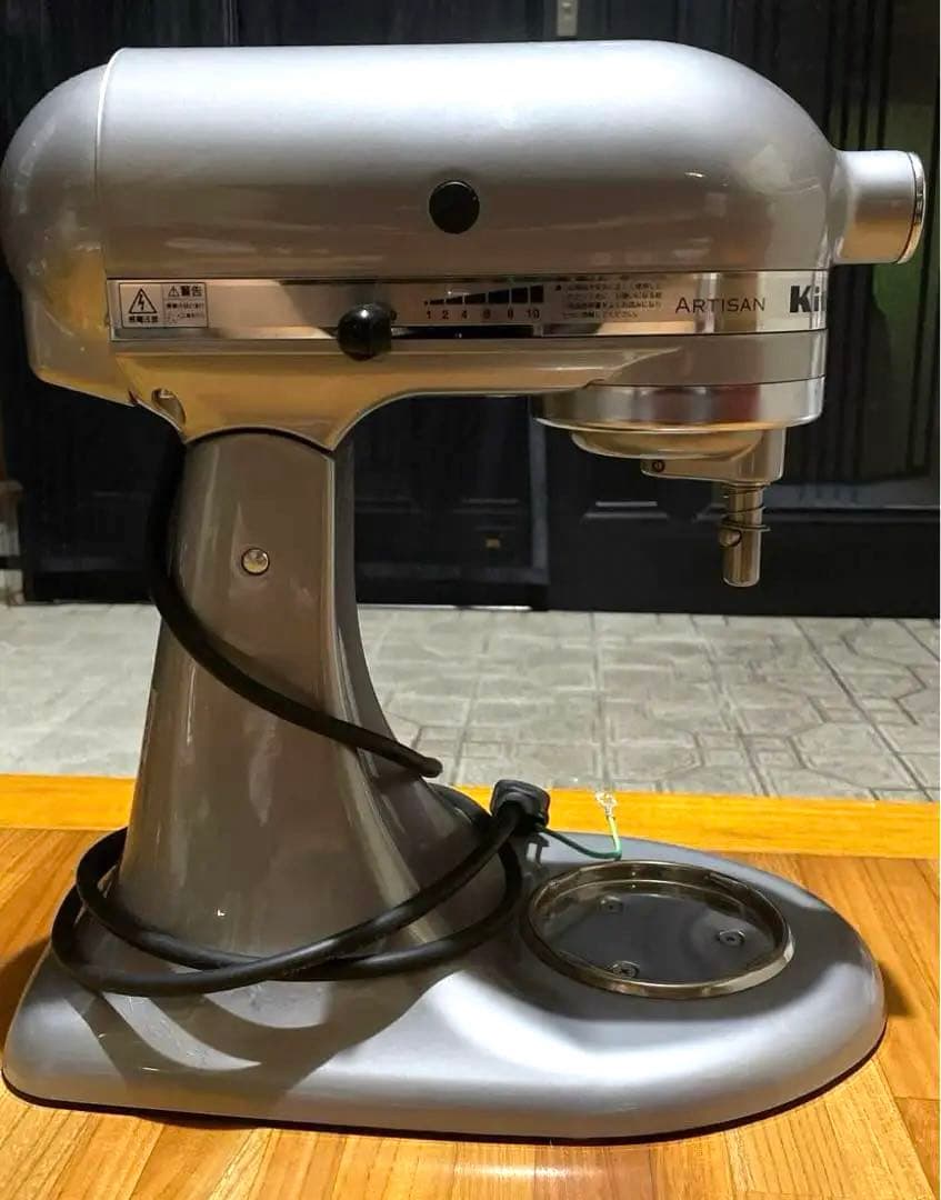 キッチンエイド・ミキサー　シルバー　一式　型式　KSM150シリーズ