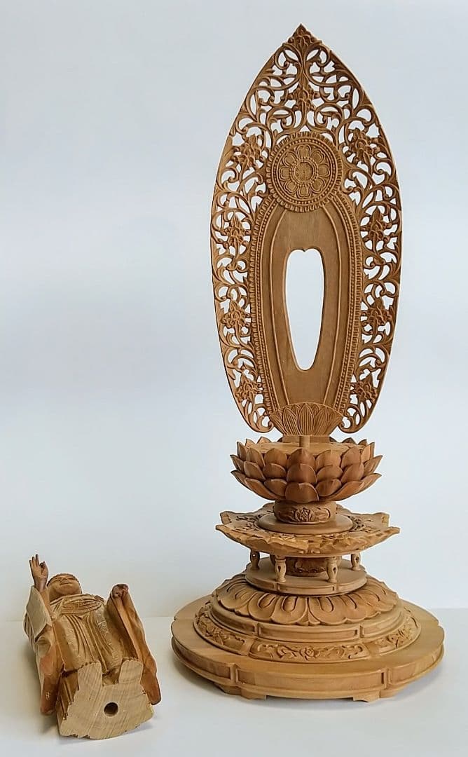 阿弥陀如来立像 5寸 #659+#557 円台座 宝相華唐草 ◆白檀 木彫 仏像