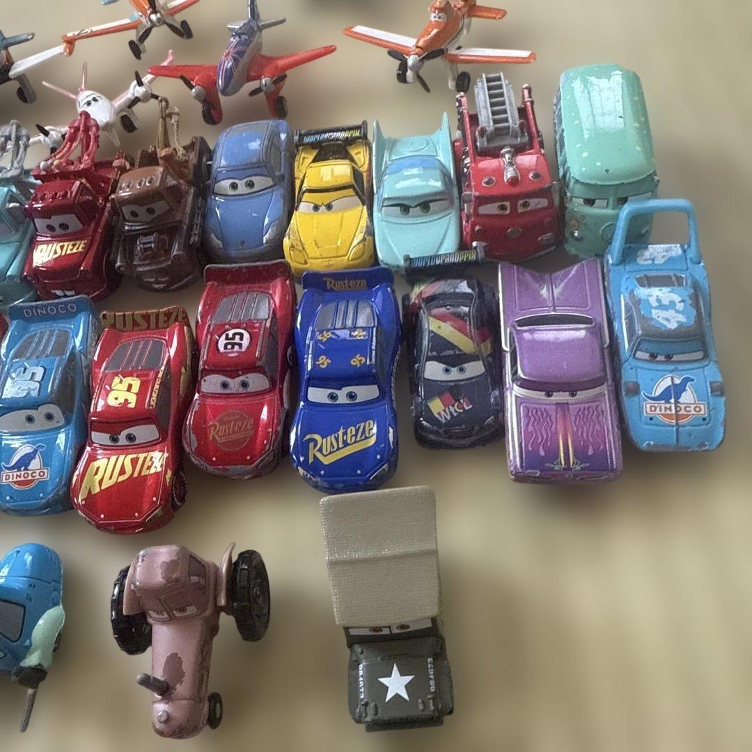 カーズ プレーンズ ミニカー セット トラック付き