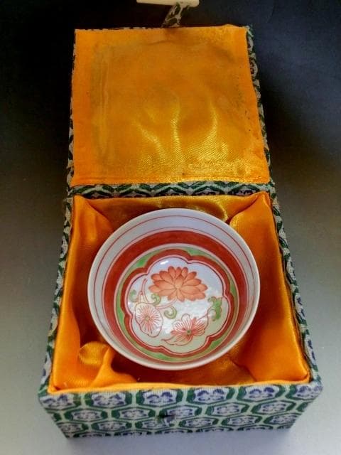 碗■蓮紋赤絵茶碗【瑞佛軒製】江西省陶瓷出口公司景徳鎮特芝 ぐい呑み 古玩 唐物■