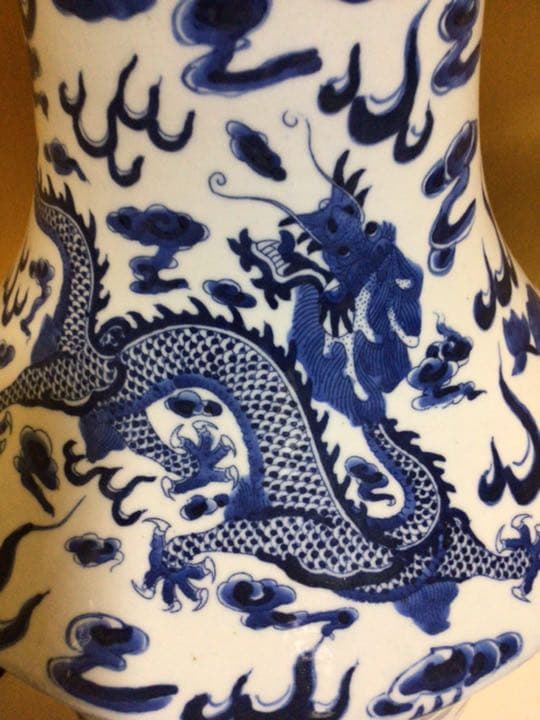 大花瓶　龍めっちゃいるやん。。。高さ約61センチ。
