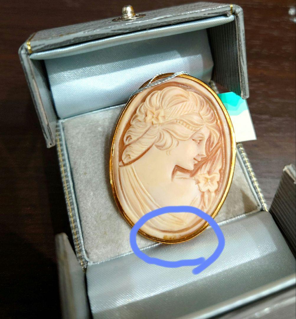 昭和レトロ K18 刻印　カメオ ブローチ兼ペンダントトップ ケースつき