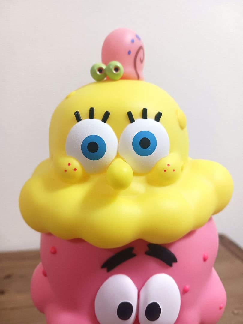 【新品!!】スポンジボブ アイスクリームフィギュア