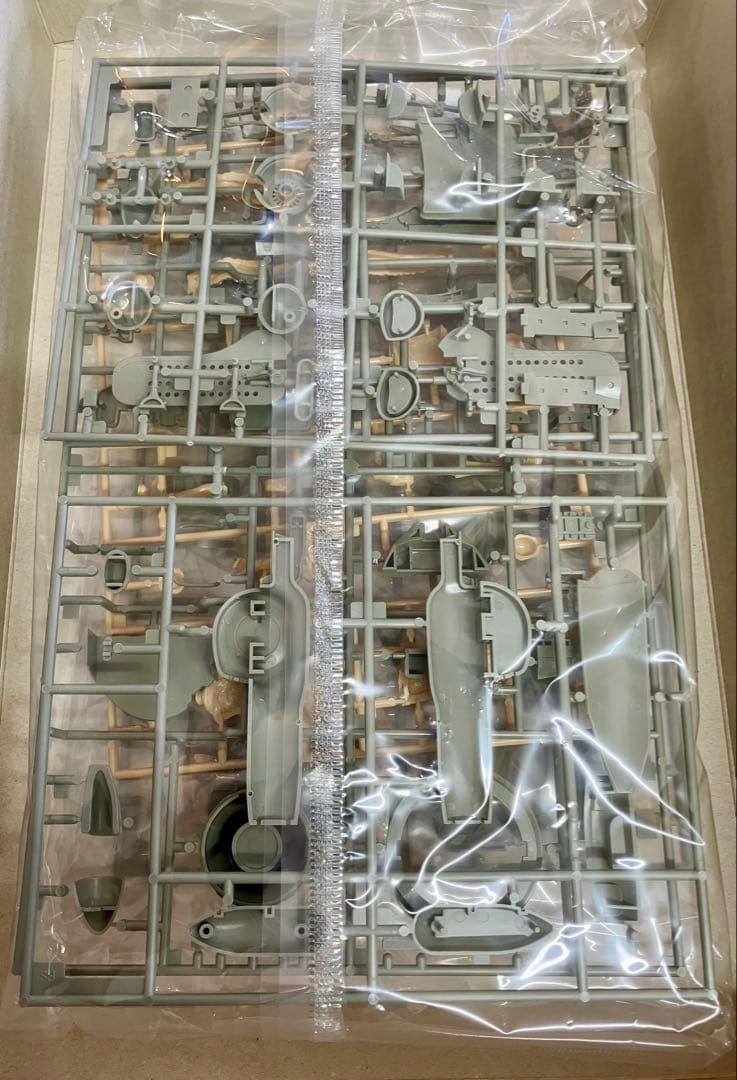 ※在庫数1個 ハセガワ 1/20スケール グリフォン 未組み立てプラモデル