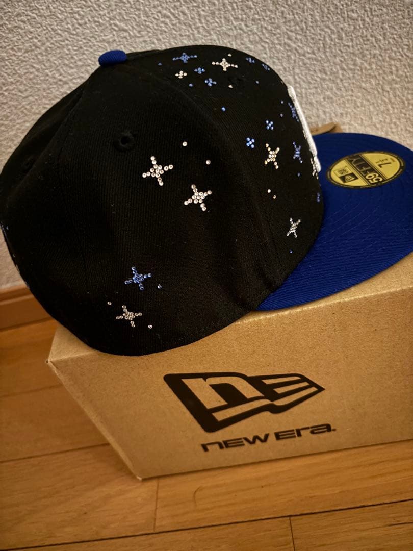 New Era 59FIFTY ジュエルキャップ　スワロフスキー71/2