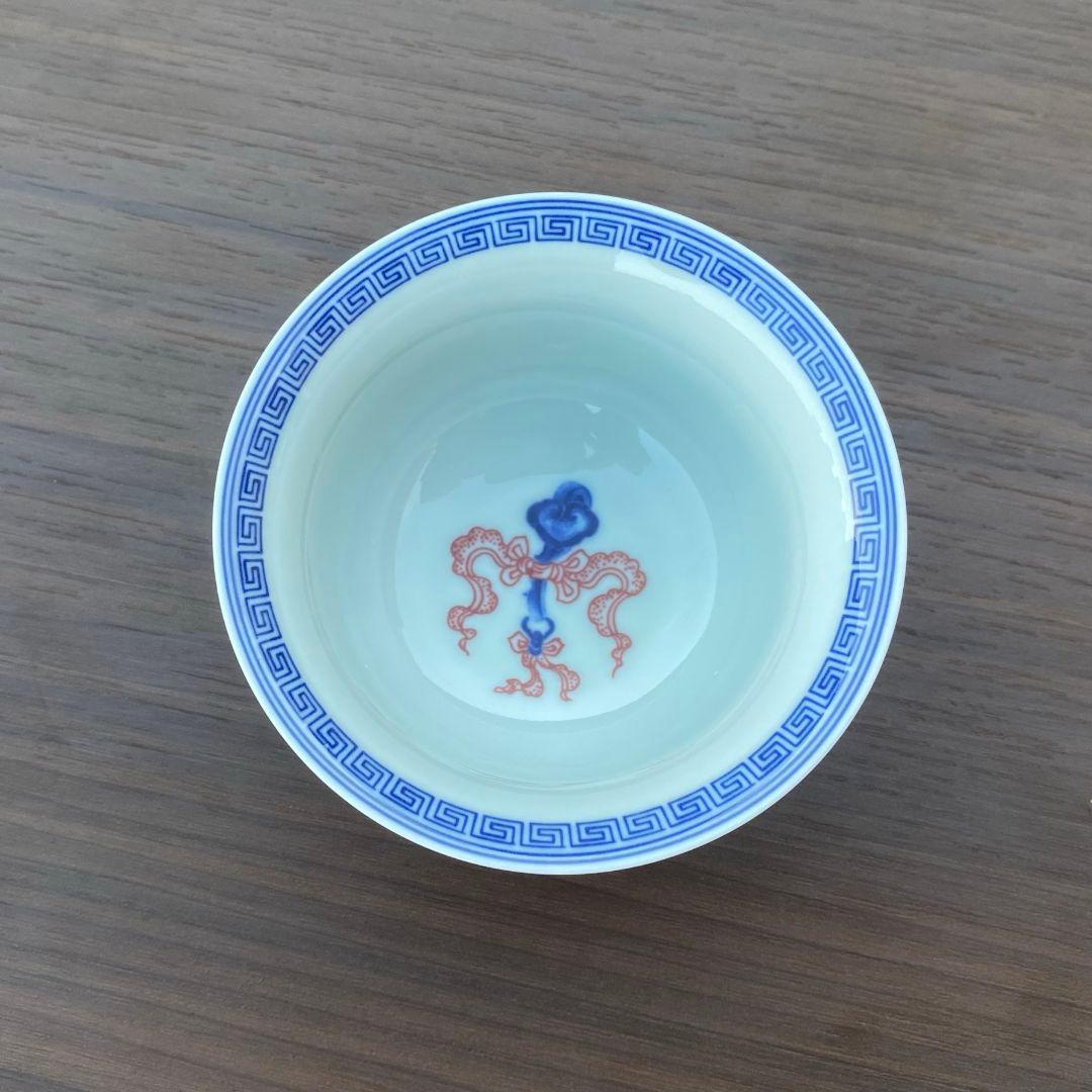 景徳鎮七丞堂陶磁青花釉里紅双獅滾繡球二才蓋碗 茶碗 煎茶器 新品未使用