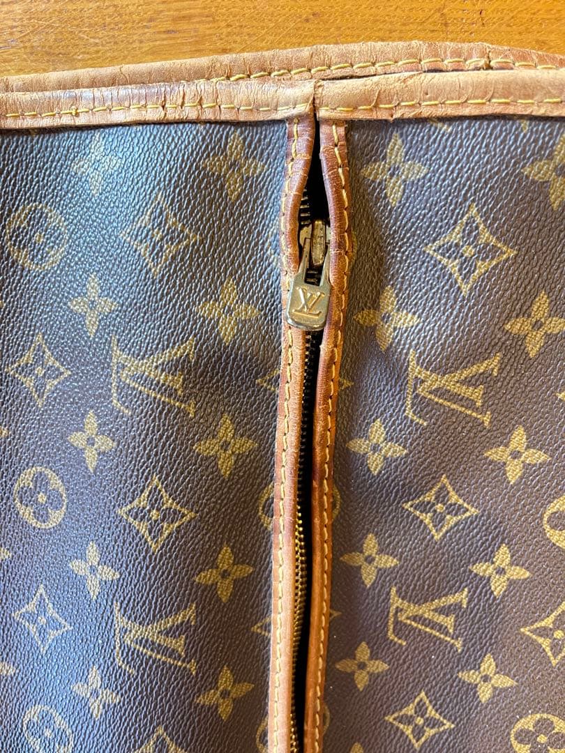 LOUIS VUITTON ヴィンテージ ガーメントケース