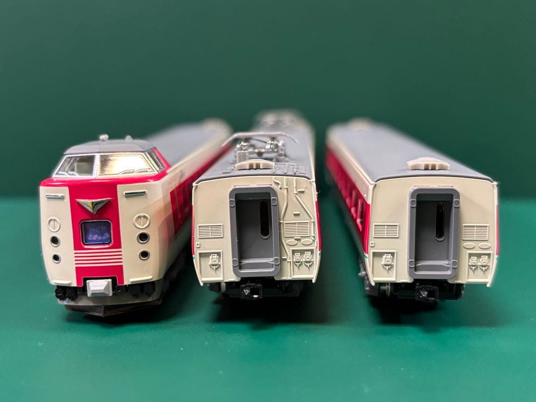 KATO Nゲージ 10-1779 381系 ノーマル編成 やくも 3両