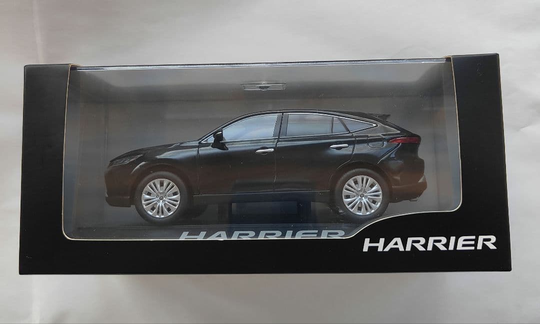 トヨタ 80ハリアー 1/30　【非売品精密モデル】即日発送！