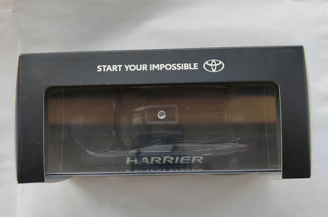 トヨタ 80ハリアー 1/30　【非売品精密モデル】即日発送！