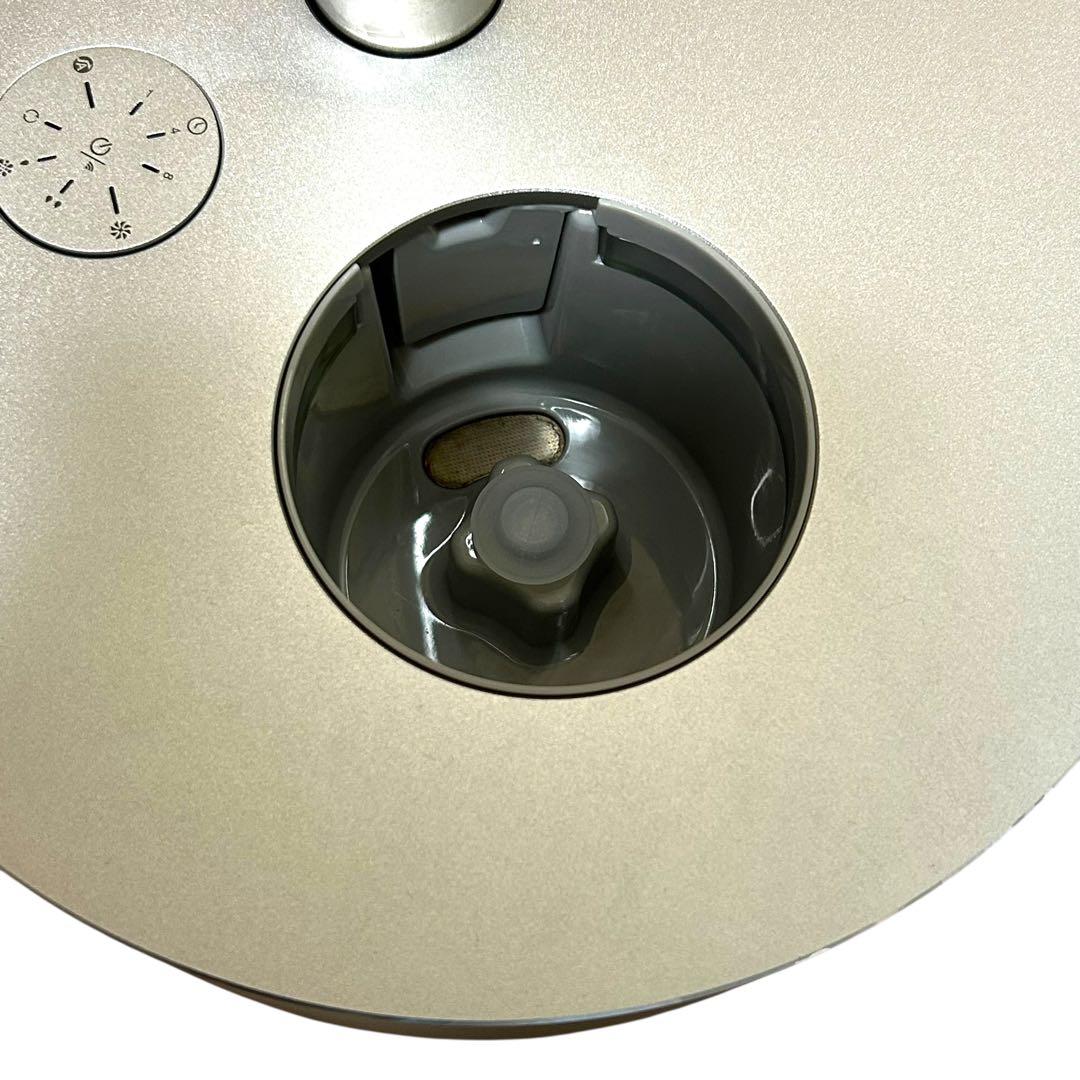 24年製　CADO STEM 700i HM-C700i 替えフィルター付き