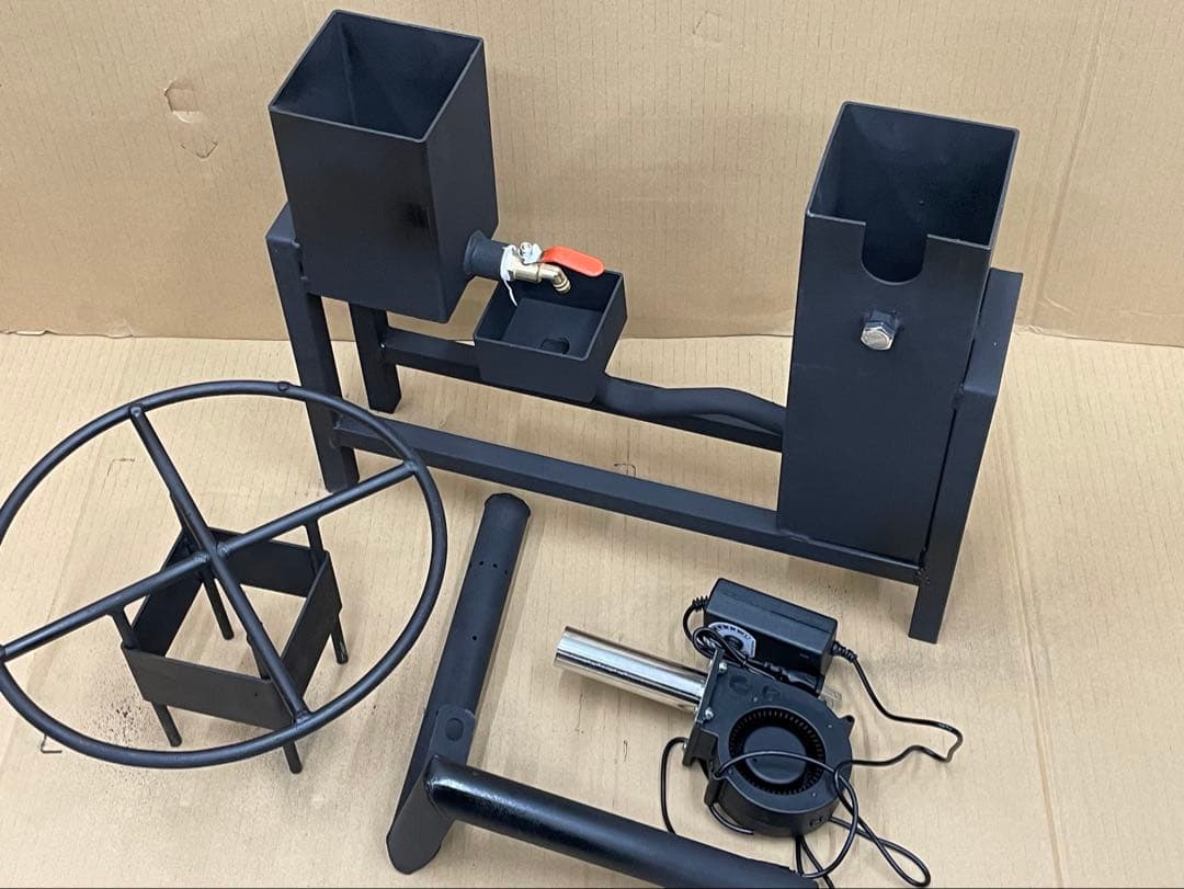 廃油ストーブ　ロケットストーブ　送風機と五徳付いています