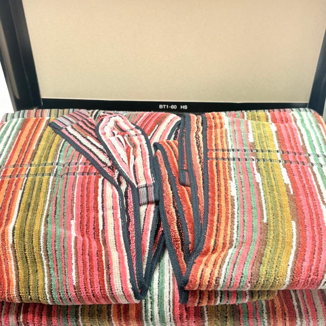 美品　MISSONI ミッソーニ　バスタオル　65×125cm