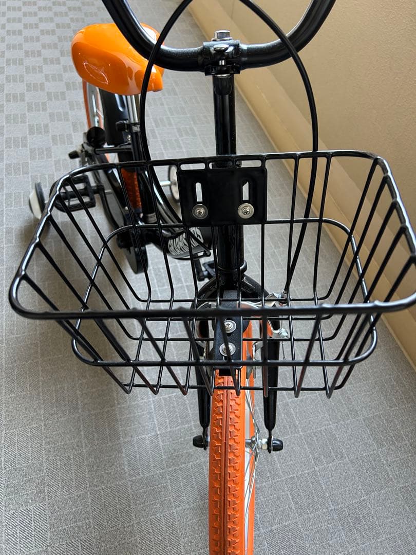 【美品】GRAPHIS☆子供用自転車☆18インチ　ブラック/オレンジ☆補助輪付き