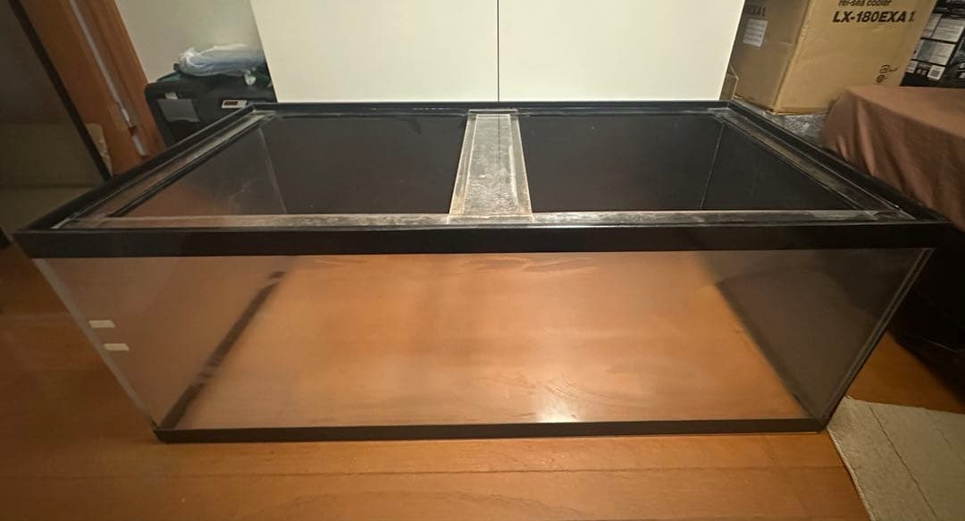 アクリル水槽 W1200 D600 H450 発送可能