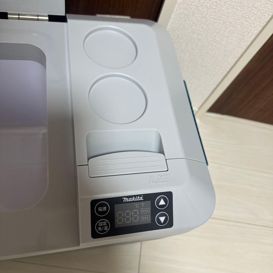 新品箱有り◼︎ マキタCW180DZ 冷温庫 キャスター付