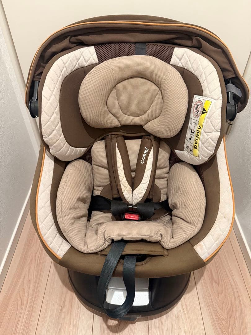 コンビ JG-550 クルムーヴスマート エッグショック チャイルドシート 回転