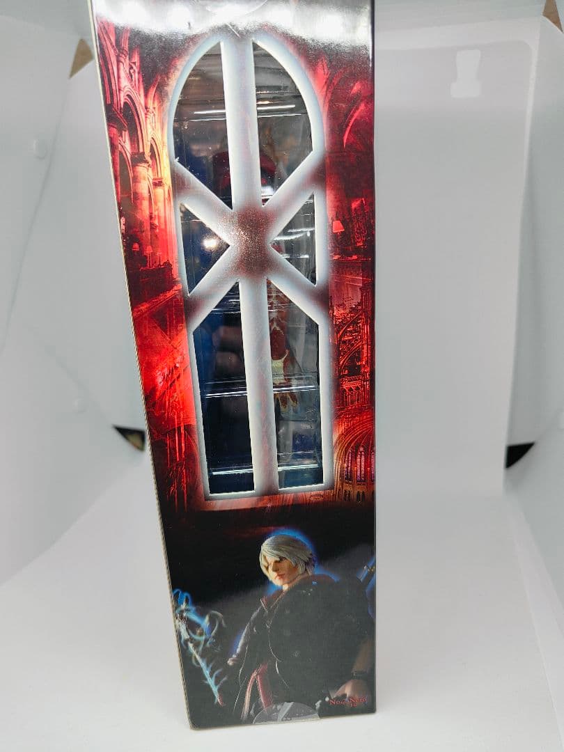 未開封　スクウェア・エニックス　プレイアーツ改　デビルメイクライ4 ネロ