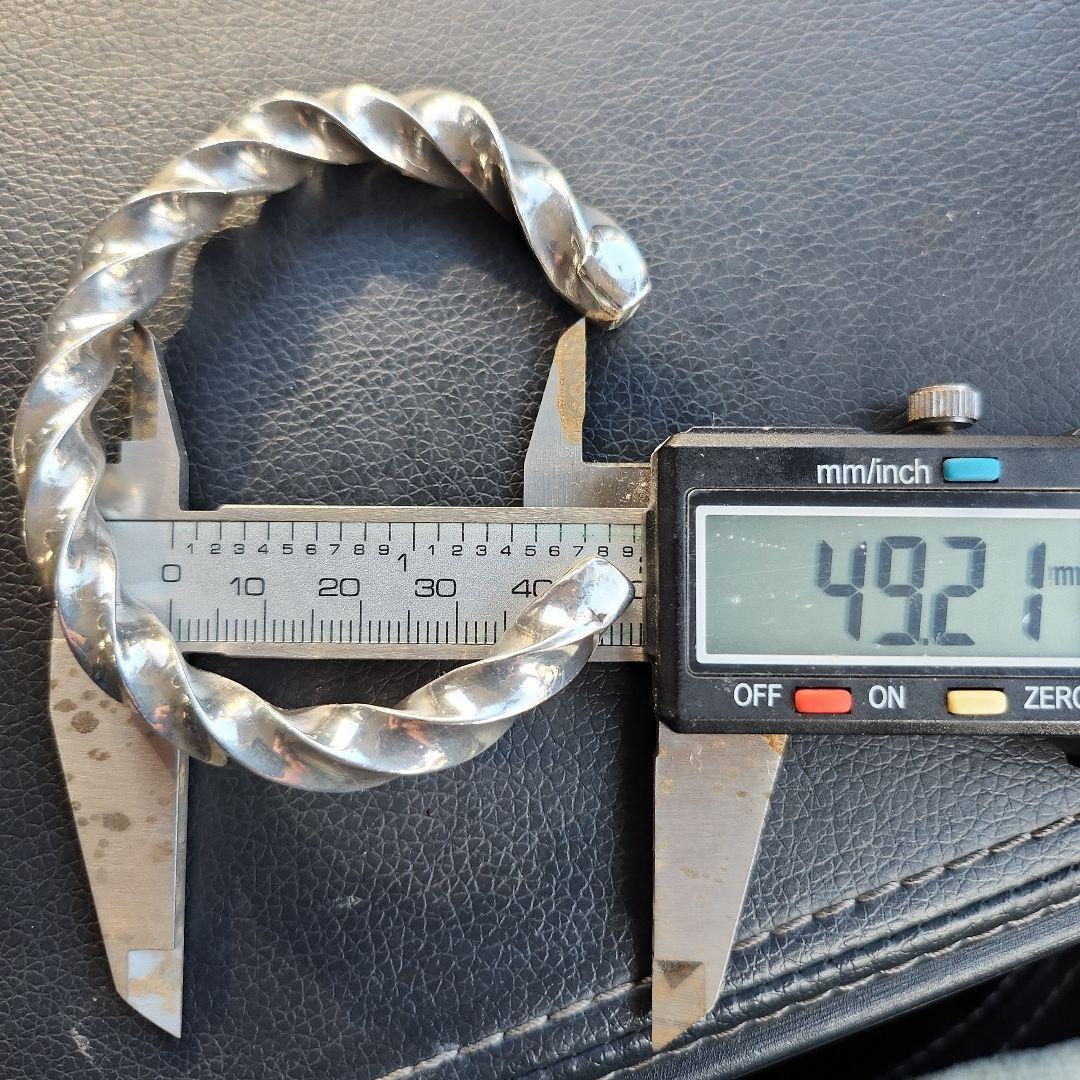 シルバー925 ツイストデザイン バングル