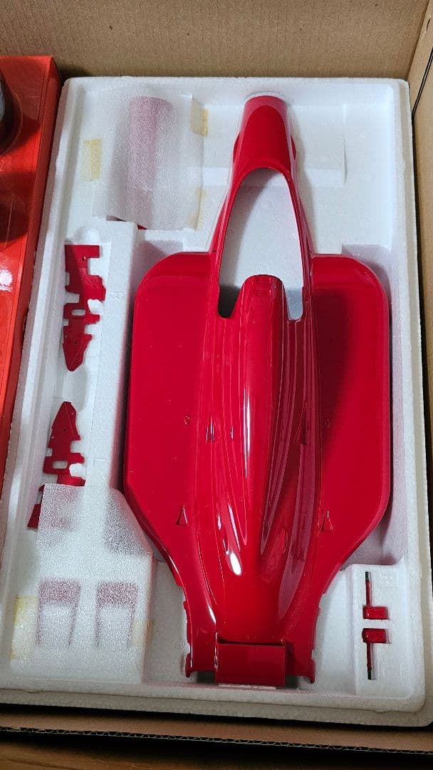 ロッソ1/8フェラーリ643 未組立保管品